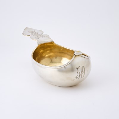 Lot 103 - Russian Silver Large Kovsh