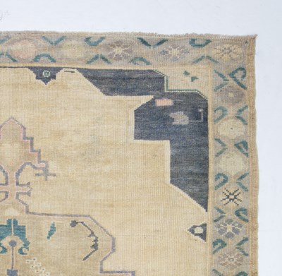 Lot 203 - Konya Carpet