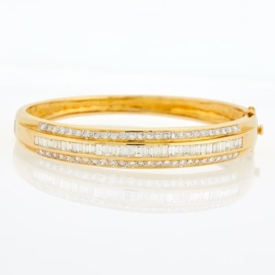 Lot 3093 - Gold and Diamond Bangle Bracelet