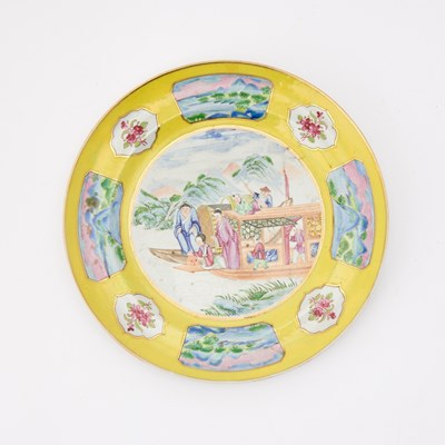 Lot 121 - Chinese Export Enameled Porcelain Plate