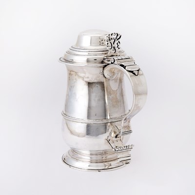 Lot 151 - Horse Racing Interest: George III Sterling Silver Covered Tankard
