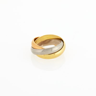 Lot 3105 - Cartier Tricolor Gold Trinity 'Rolling' Band Ring