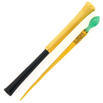 Lot 3330 - Gold and Black Acrylic Cigarette Holder and Antique Jade Hair Pin