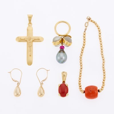 Lot 3247 - Group of Gold Jewelry