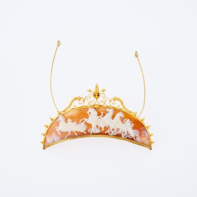 Lot 3167 - Gold, Gilt-Metal and Shell Cameo Tiara