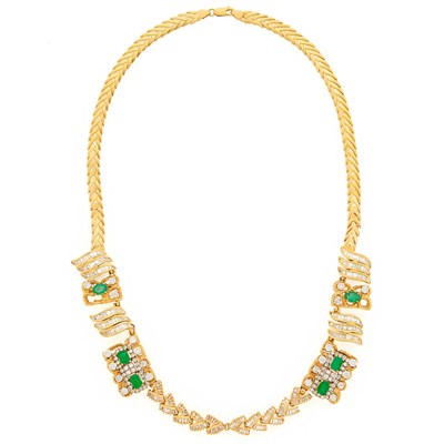 Lot 3113 - Gold, Emerald and Diamond Necklace