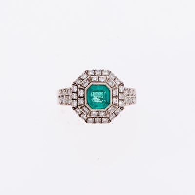 Lot 3260 - White Gold, Emerald and Diamond Ring