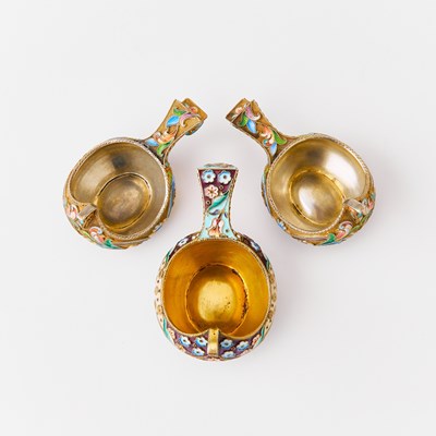Lot 92 - Three Russian Silver-Gilt and Cloisonné Enamel Kovshi