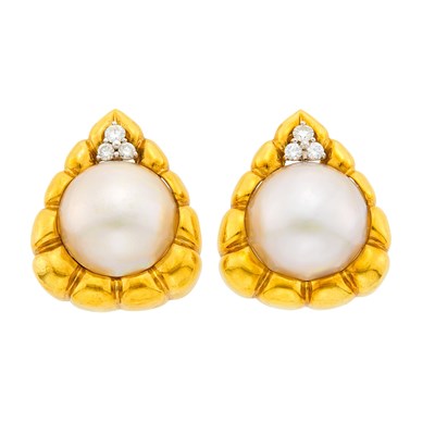 Lot 2101 - Emis Pair of Gold, Mabé Pearl and Diamond Earclips