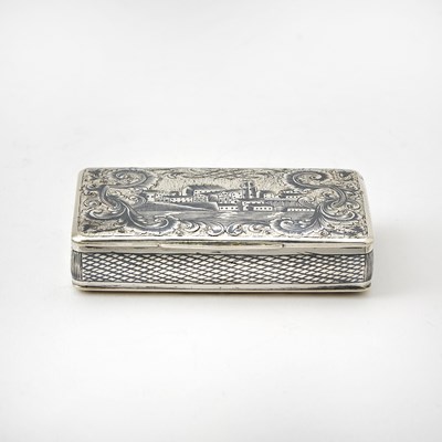 Lot 219 - Russian Silver-Gilt and Niello Snuff Box