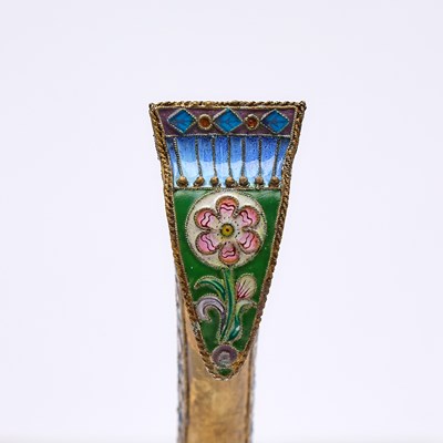 Lot 206 - Pair of Russian Style Silver-Gilt and Cloisonné Enamel Kovshi and Ladles
