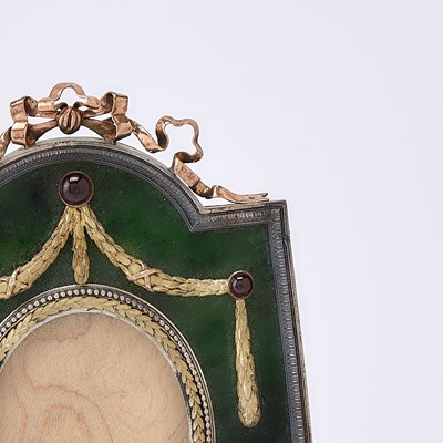 Lot 244 - Fabergé Style Silver and Gilt-Metal Mounted Nephrite Photograph Frame