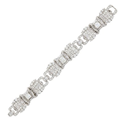 Lot 125 - Platinum and Diamond Bracelet