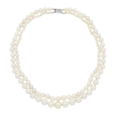 Lot 3149 - Cultured Pearl Necklace with White Gold and Diamond Clasp