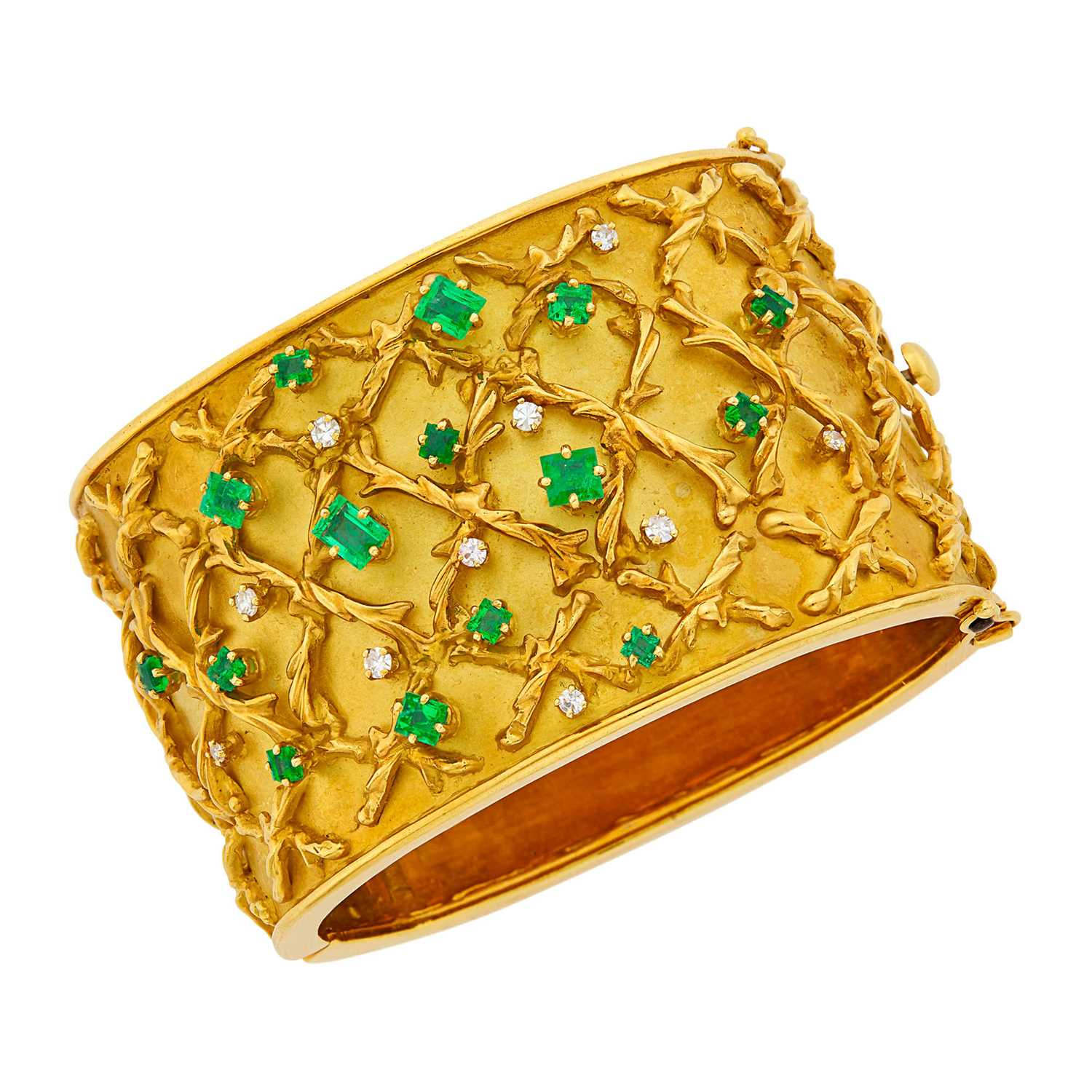 Lot 2112 - Gold, Emerald and Diamond Cuff Bangle