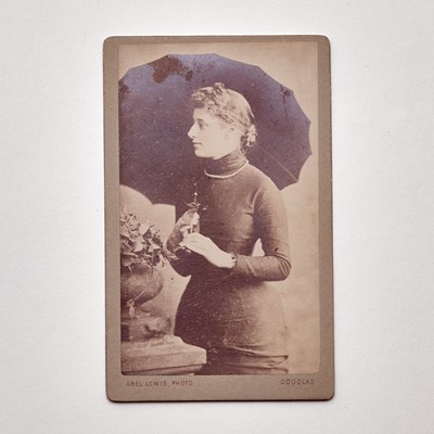 Lot 166 - Grand Duchess Elizabeth Feodorovna: Carte de Visite, Signed Cabinet Photo and Cabinet Photo