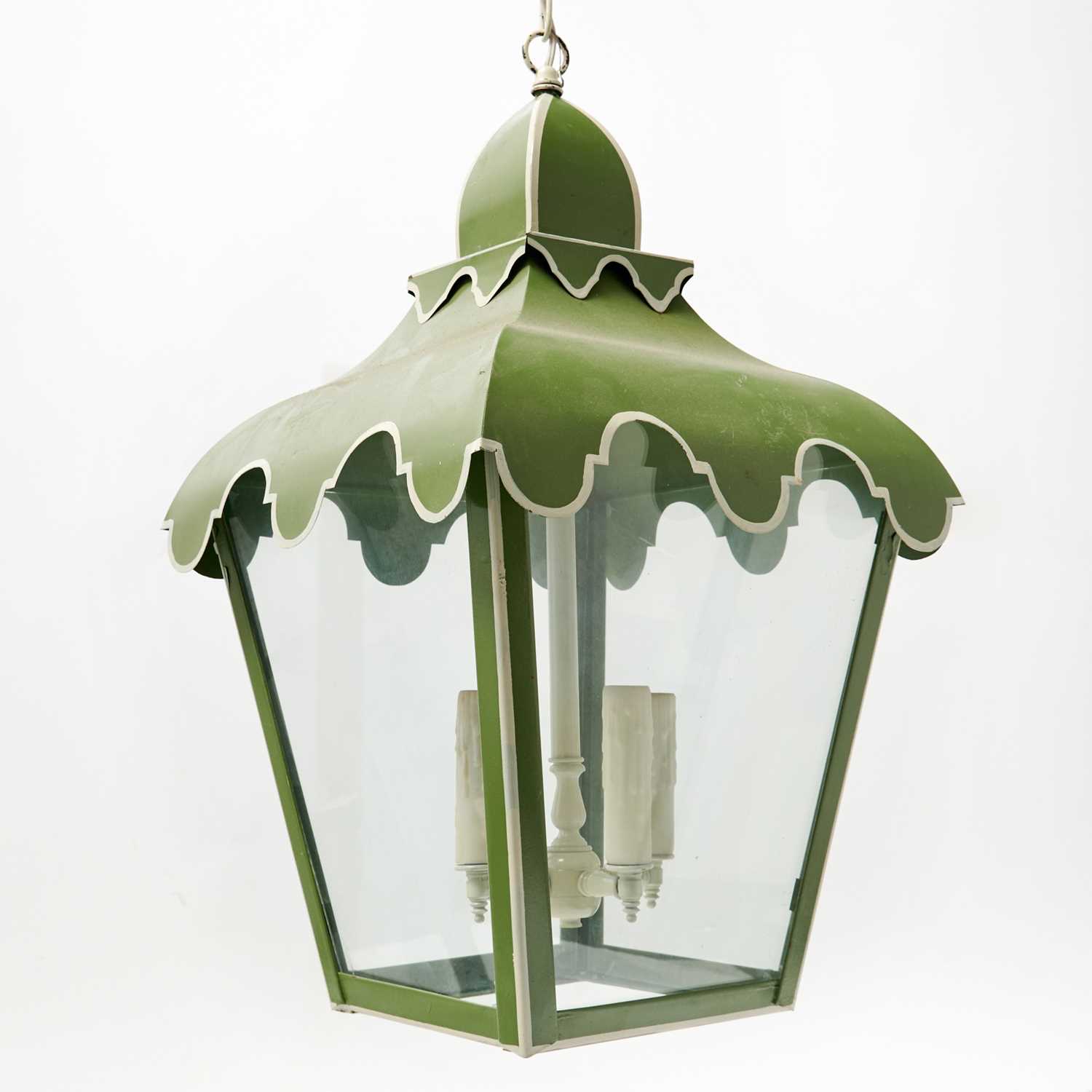 Lot 596 - Chinese Style Painted Tôle Lantern