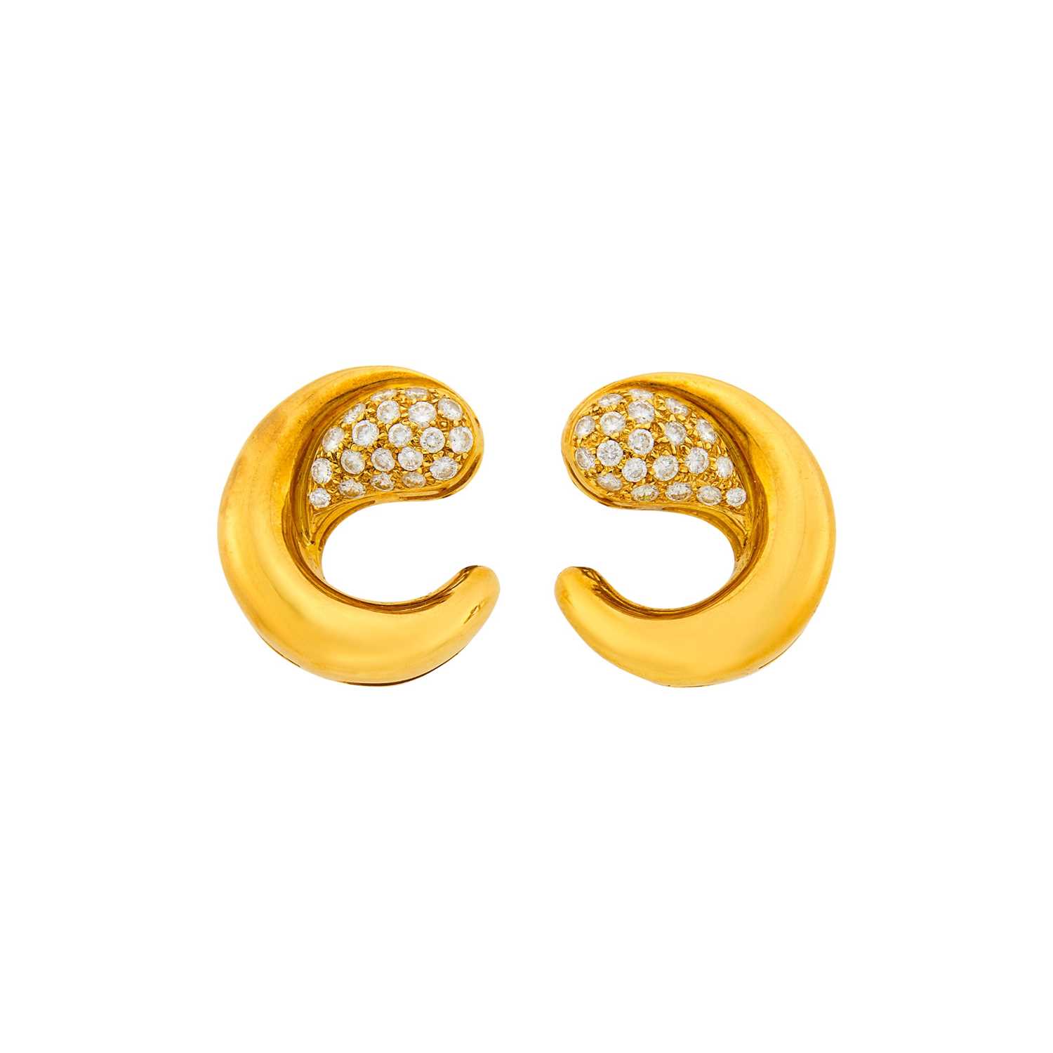 Lot 1007 - Omar Torres Pair of Gold and Diamond Earrings
