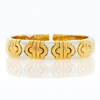 Lot 2012 - Gold and Stainless Steel Bangle Bracelet