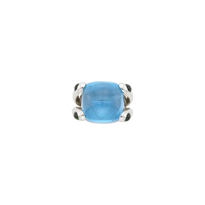 Lot 2077 - Verdura White Gold, Cabochon Blue Topaz and Peridot 'Candy' Ring
