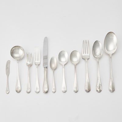 Lot 151 - Tiffany & Co. Sterling Silver "Flemish" Pattern Flatware Service