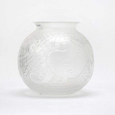 Lot 148 - Lalique Molded Glass 'Xian Dragon' Pattern Vase