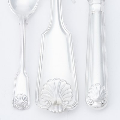 Lot 142 - Elizabeth II Sterling Silver "Fiddle, Thread & Shell" Pattern Flatware Service
