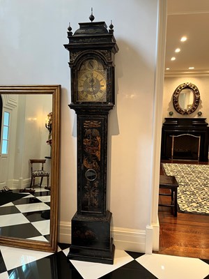 Lot 222 - Queen Anne Gilt and Black Japanned Longcase Clock