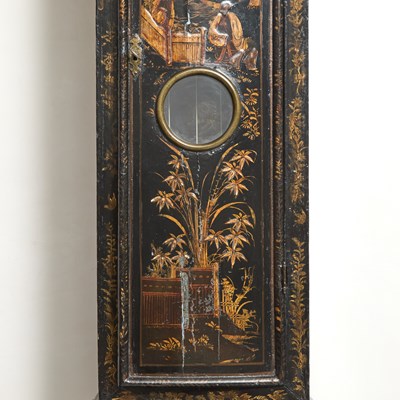 Lot 222 - Queen Anne Gilt and Black Japanned Longcase Clock