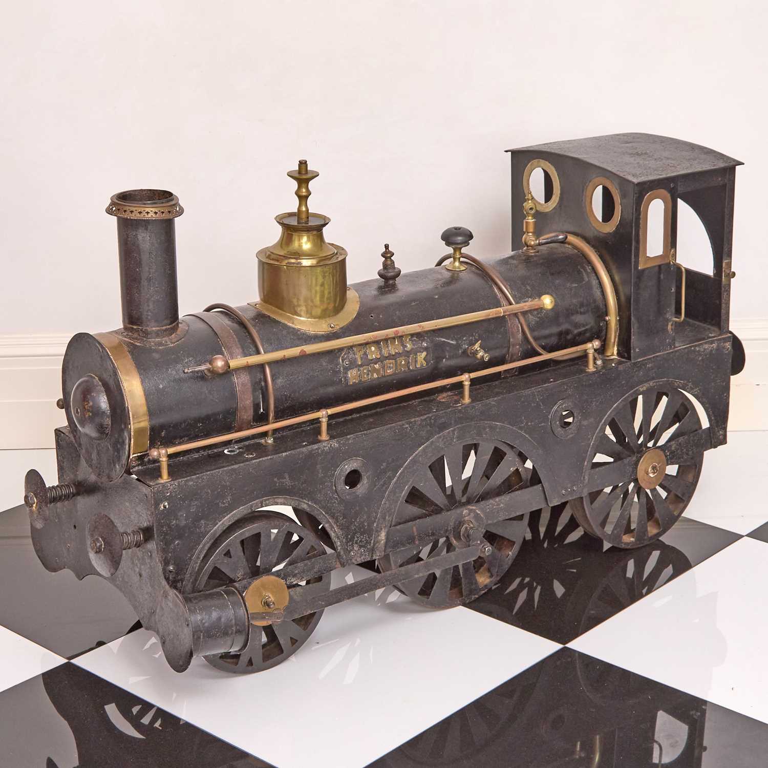 Lot 219 - Continental Painted Metal and Brass Prins Hendrik Model Locomotive Steam Engine