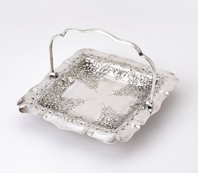 Lot 115 - American Silver-Plated Fruit Basket
