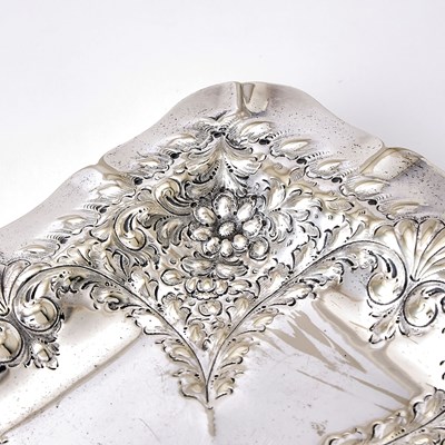 Lot 115 - American Silver-Plated Fruit Basket