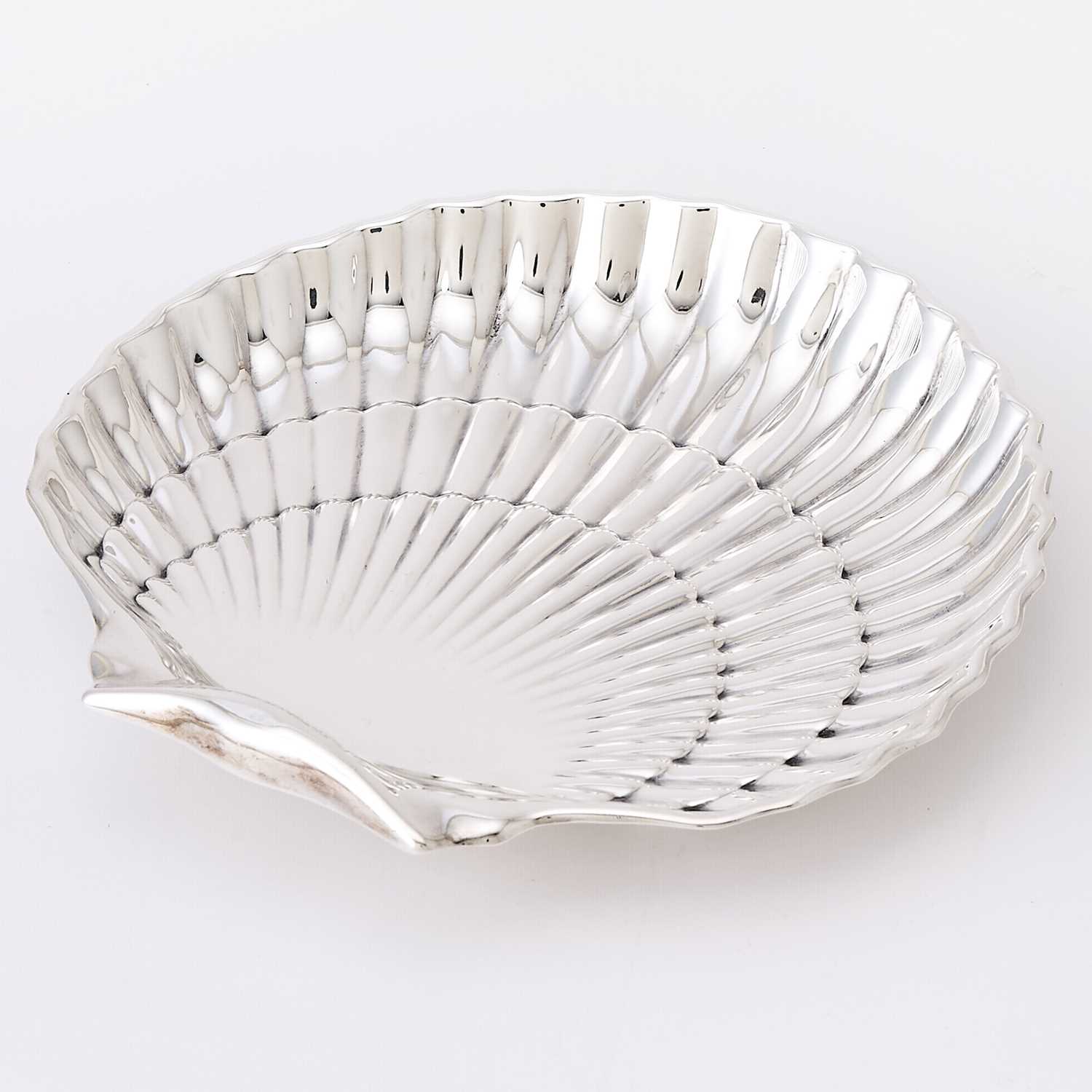 Lot 127 - Gorham for Cartier Sterling Silver Shell-Form Dish