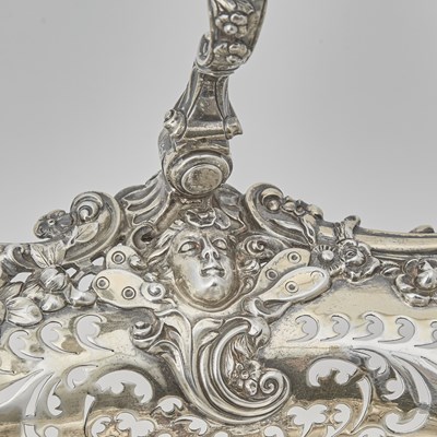 Lot 117 - Victorian Sterling Silver Gilt Cake Basket