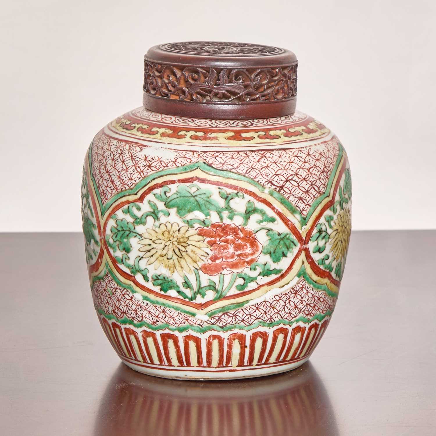 Lot 160 - Chinese Wucai Porcelain Jar
