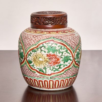 Lot 160 - Chinese Wucai Porcelain Jar