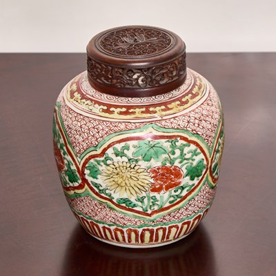 Lot 160 - Chinese Wucai Porcelain Jar