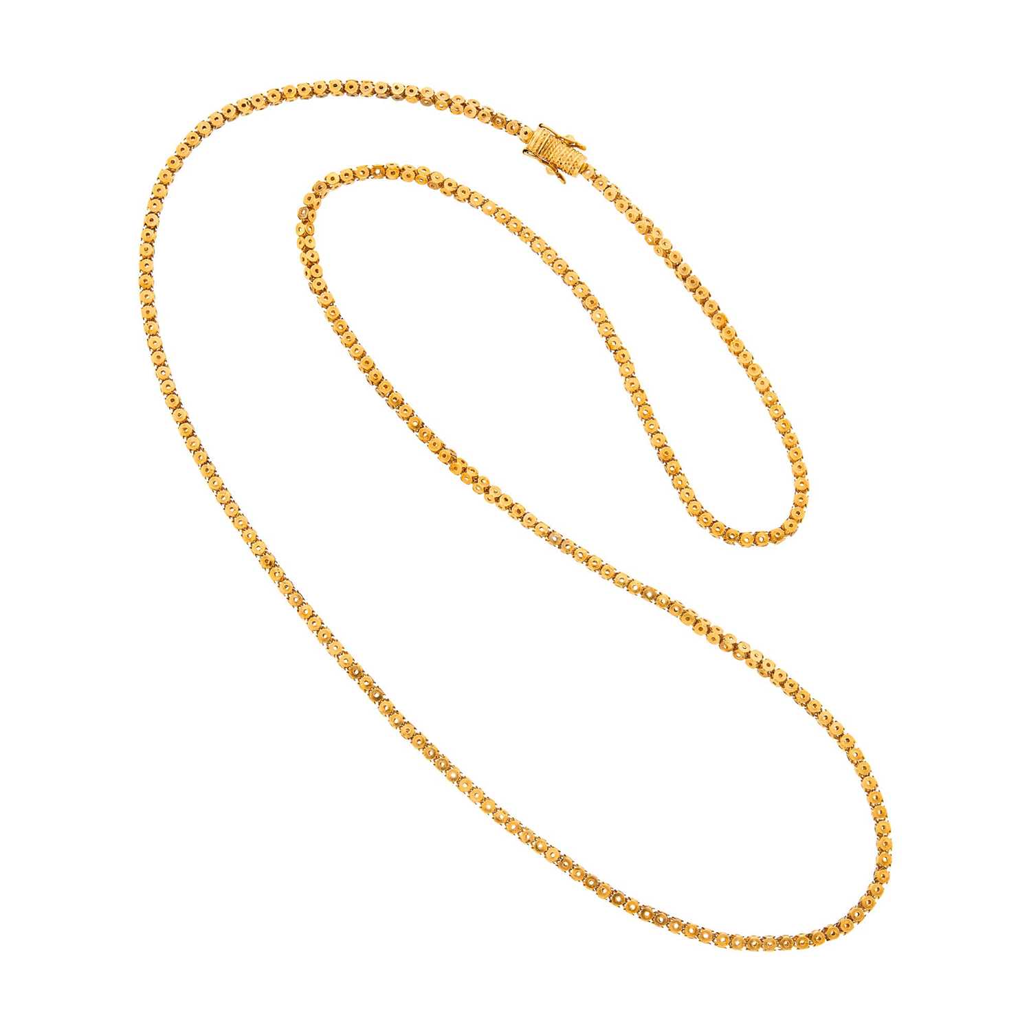 Lot 28 - Long Gold Chain Necklace
