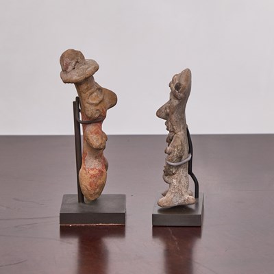 Lot 183 - Pair of Tlatilco Pottery Standing Female Figurines