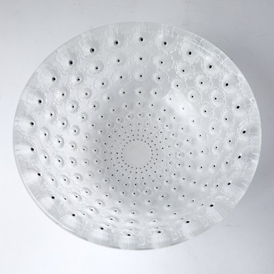 Lot 574 - Lalique Molded Glass 'Nemours' Center Bowl