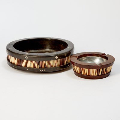 Lot 594 - Four Quill Table Articles
