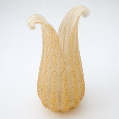 Lot 555 - Murano Blown Glass 'Cordonato Oro' Vase