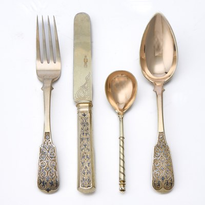 Lot 107 - Russian Silver-Gilt and Niello Dessert Flatware Service