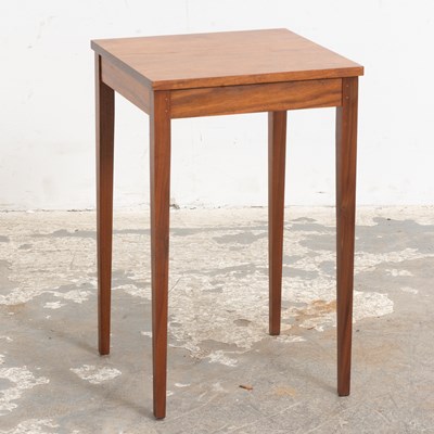 Lot 38 - Thomas Moser Table