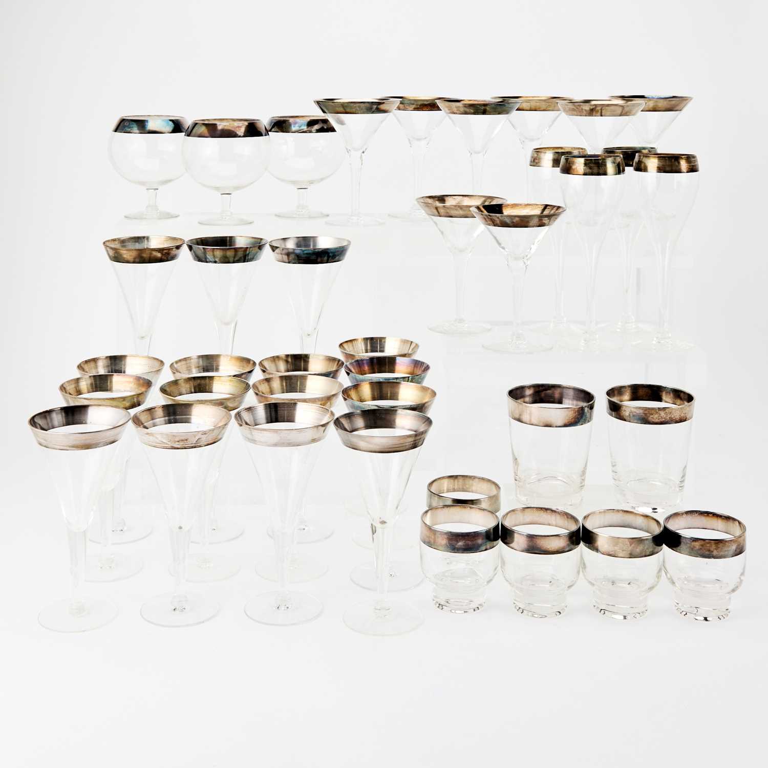 Lot 506 - Mid-Century Dorothy Thorpe Silver Band Glassware
