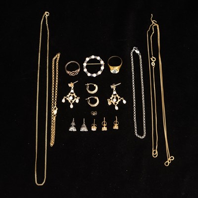 Lot 205 - Group of Gold, White Gold, Simulated Stone and Gem-Set Jewelry