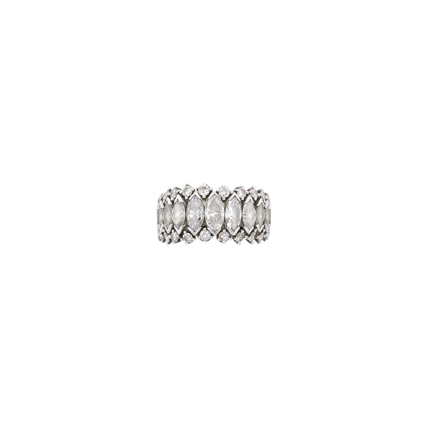 Lot 1043 - Platinum and Diamond Band Ring