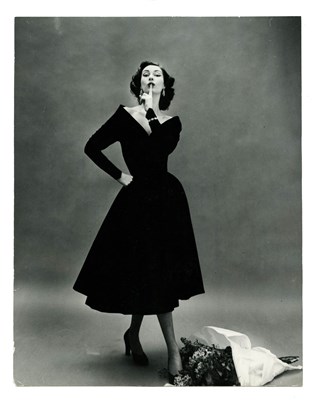 Lot 10 - The important and extensive archive of original fashion photographs of model Dorothy Rice, 1945-58