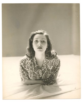 Lot 10 - The important and extensive archive of original fashion photographs of model Dorothy Rice, 1945-58
