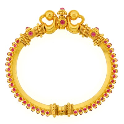 Lot 3008 - Indian Gold and Cabochon Ruby Bangle Bracelet